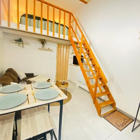 Loft Au Coeur De Apartment Nimes